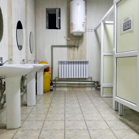 Medi Guest House Osh Exterior foto